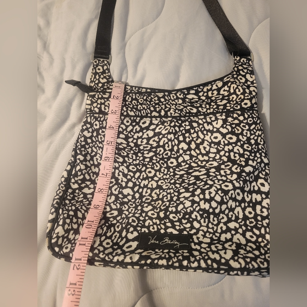 Vera Bradley lighten up crossbody